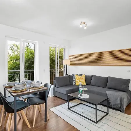 Kuelhome - Zentrale Und Ruhige Mit Kueche